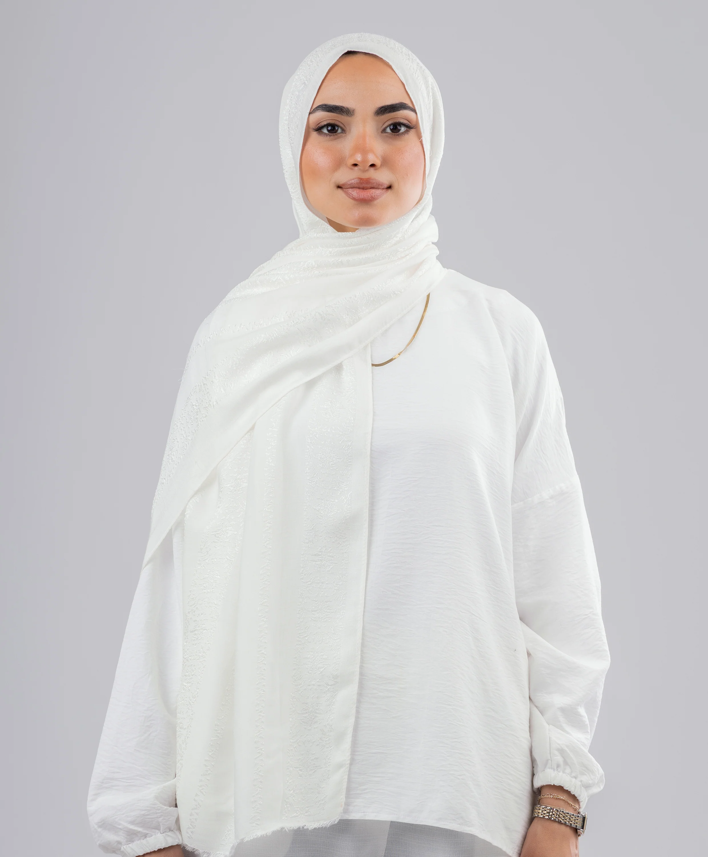 Aura Linen Scarf - Image 3