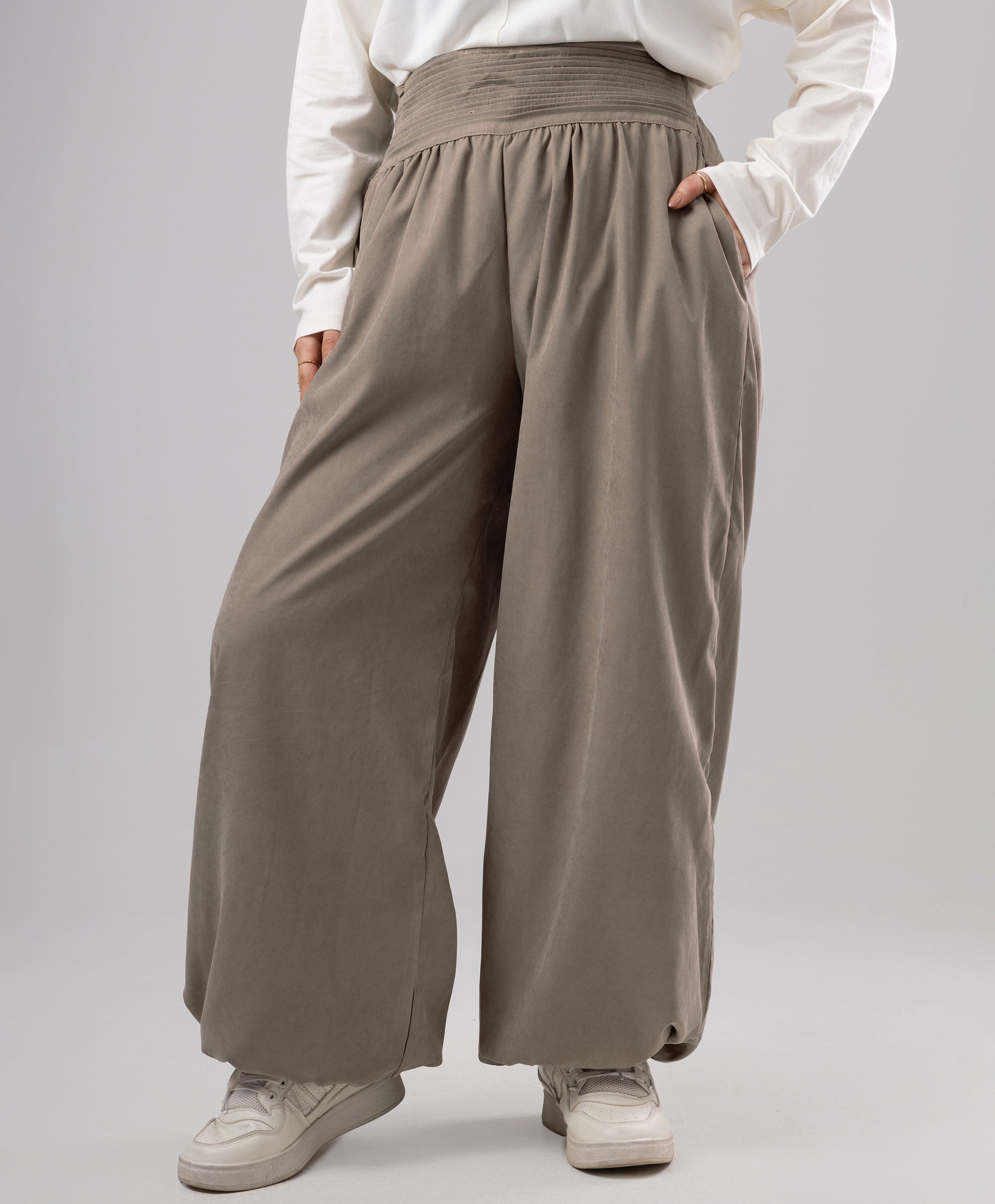 Balloon Pants - Image 9