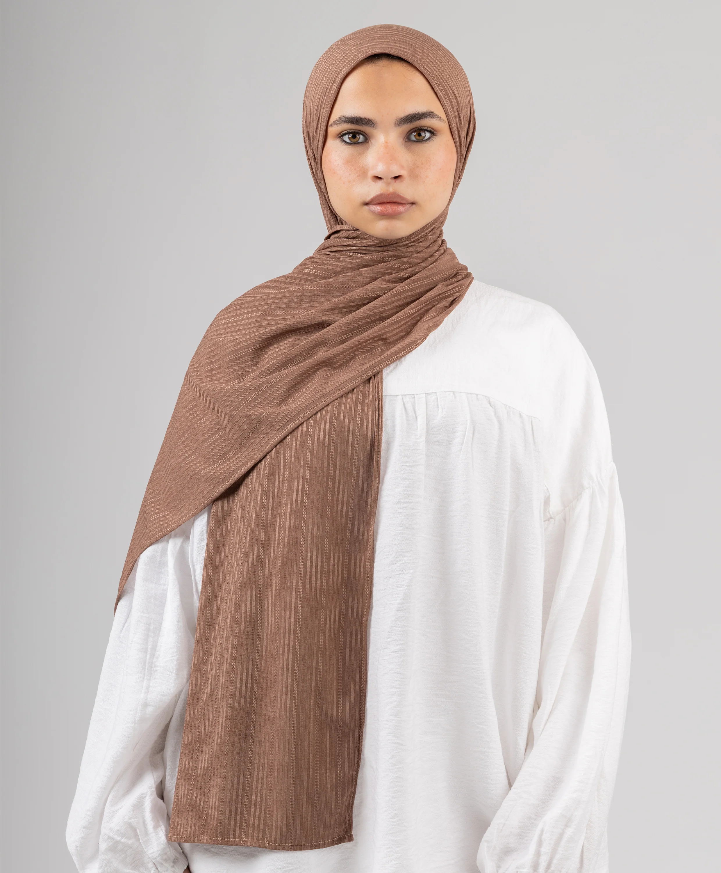 Breezy Kuwaiti Scarf - Image 13