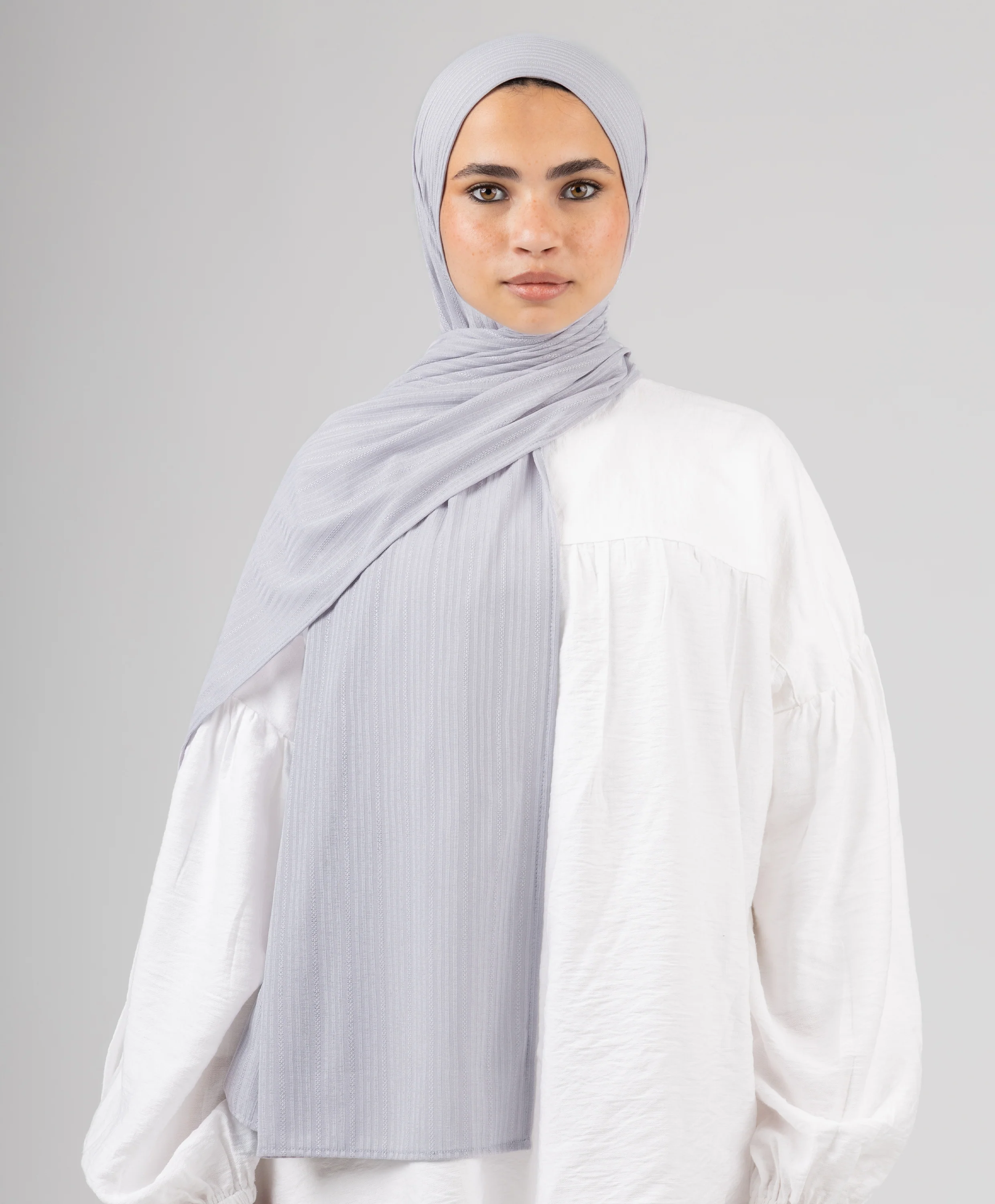 Breezy Kuwaiti Scarf - Image 8