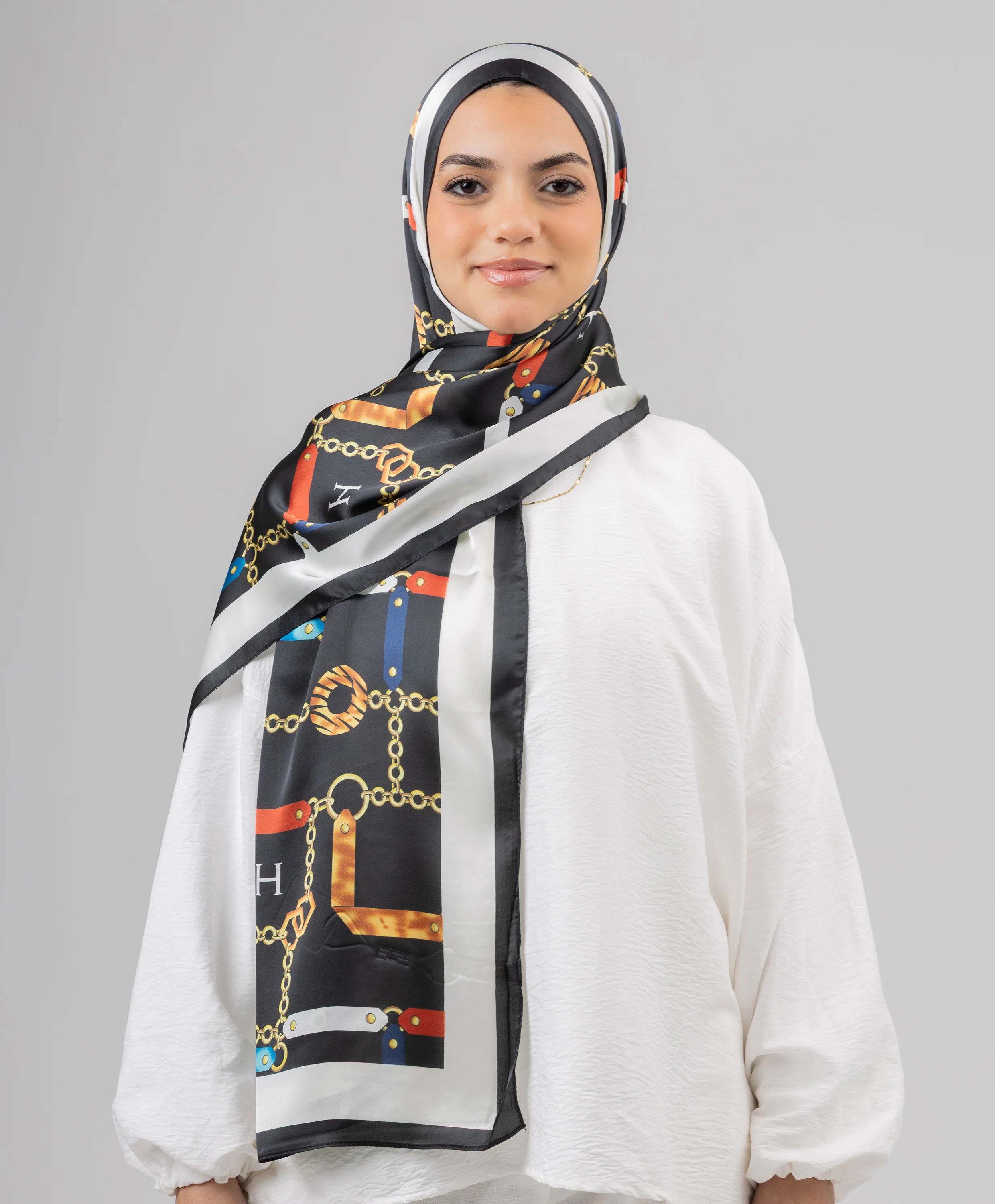 Chain Silk Scarf - Image 4