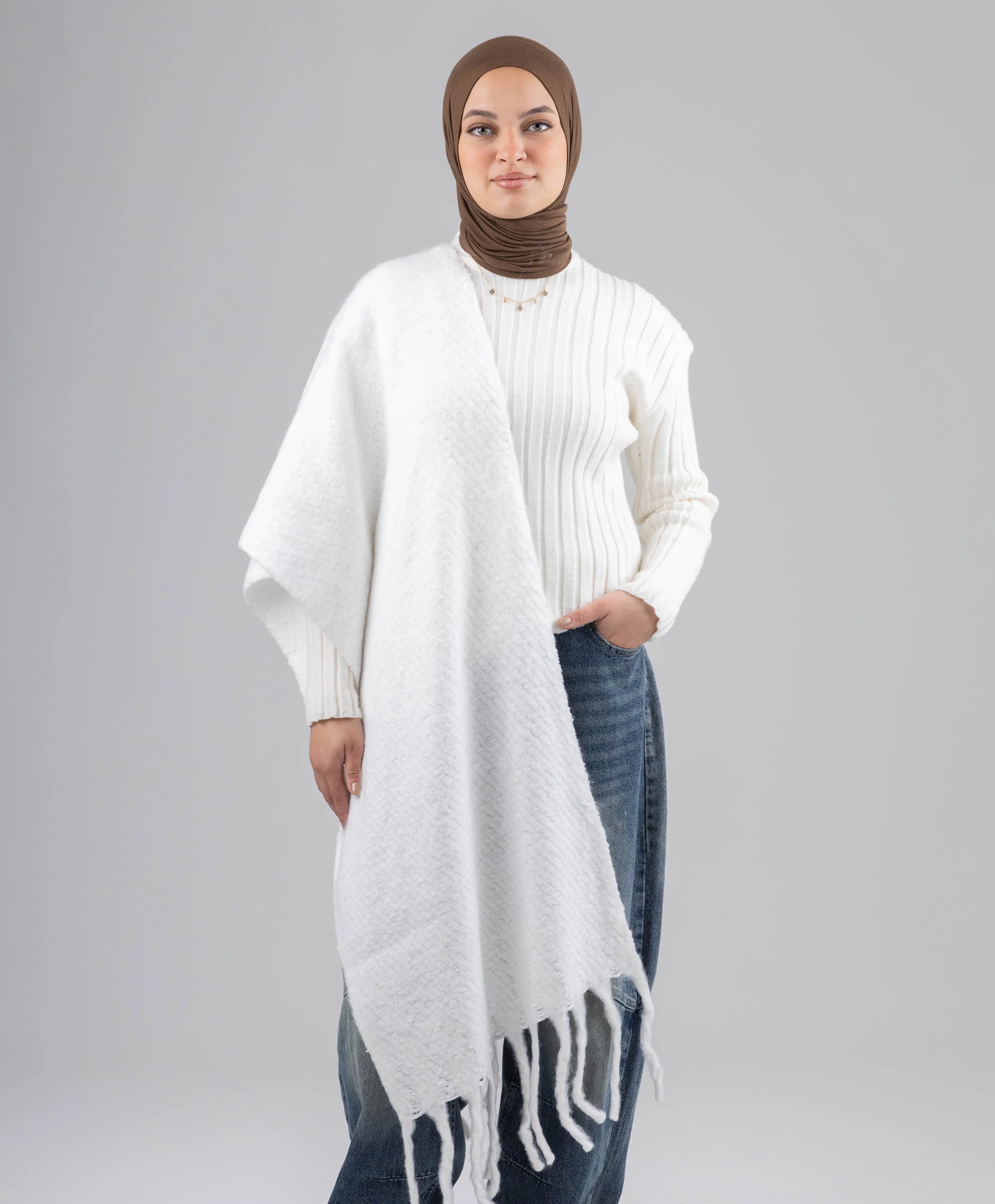 Cozy Knit Shawl - Image 3