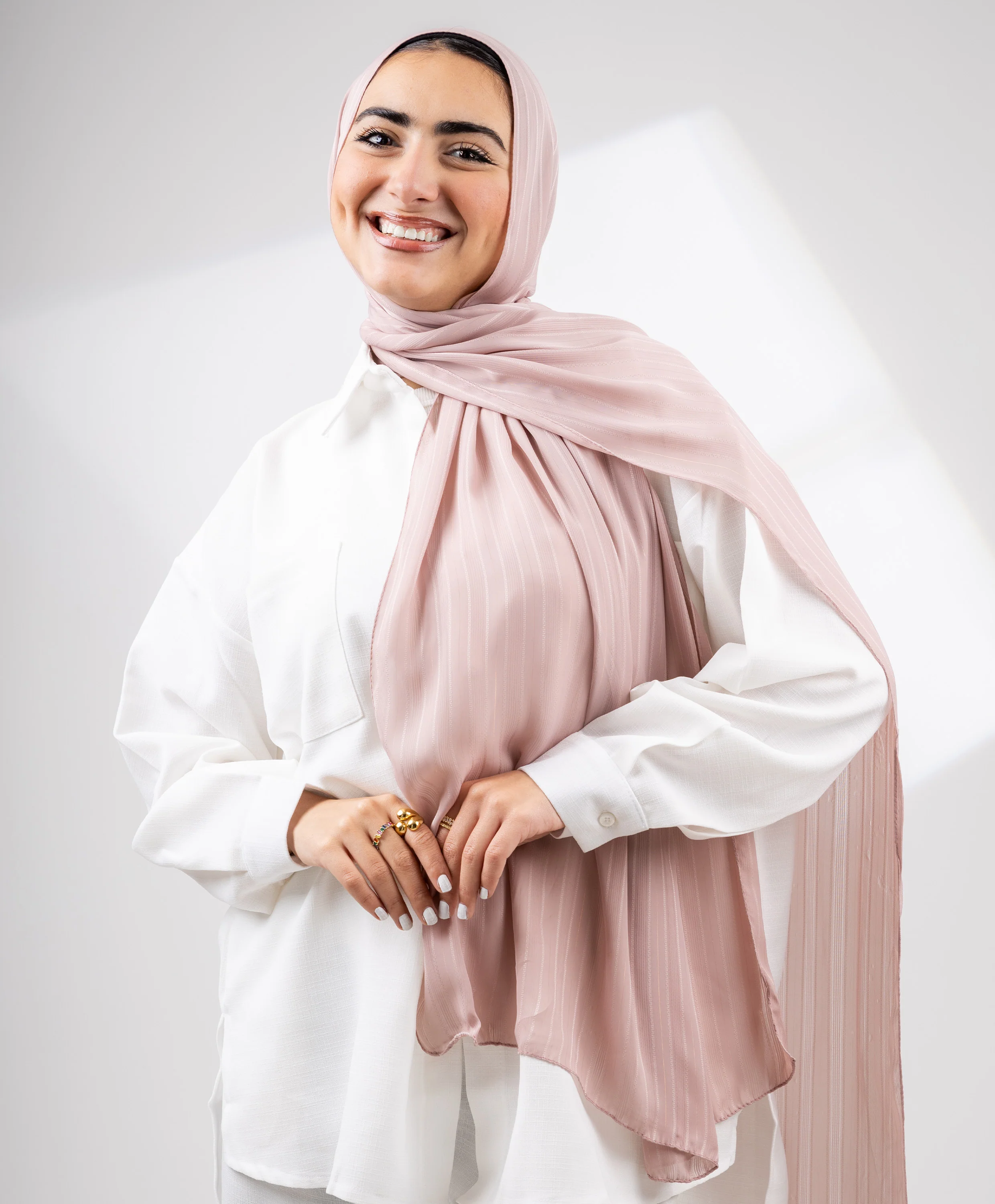 Elegant Chiffon Scarf - Image 4