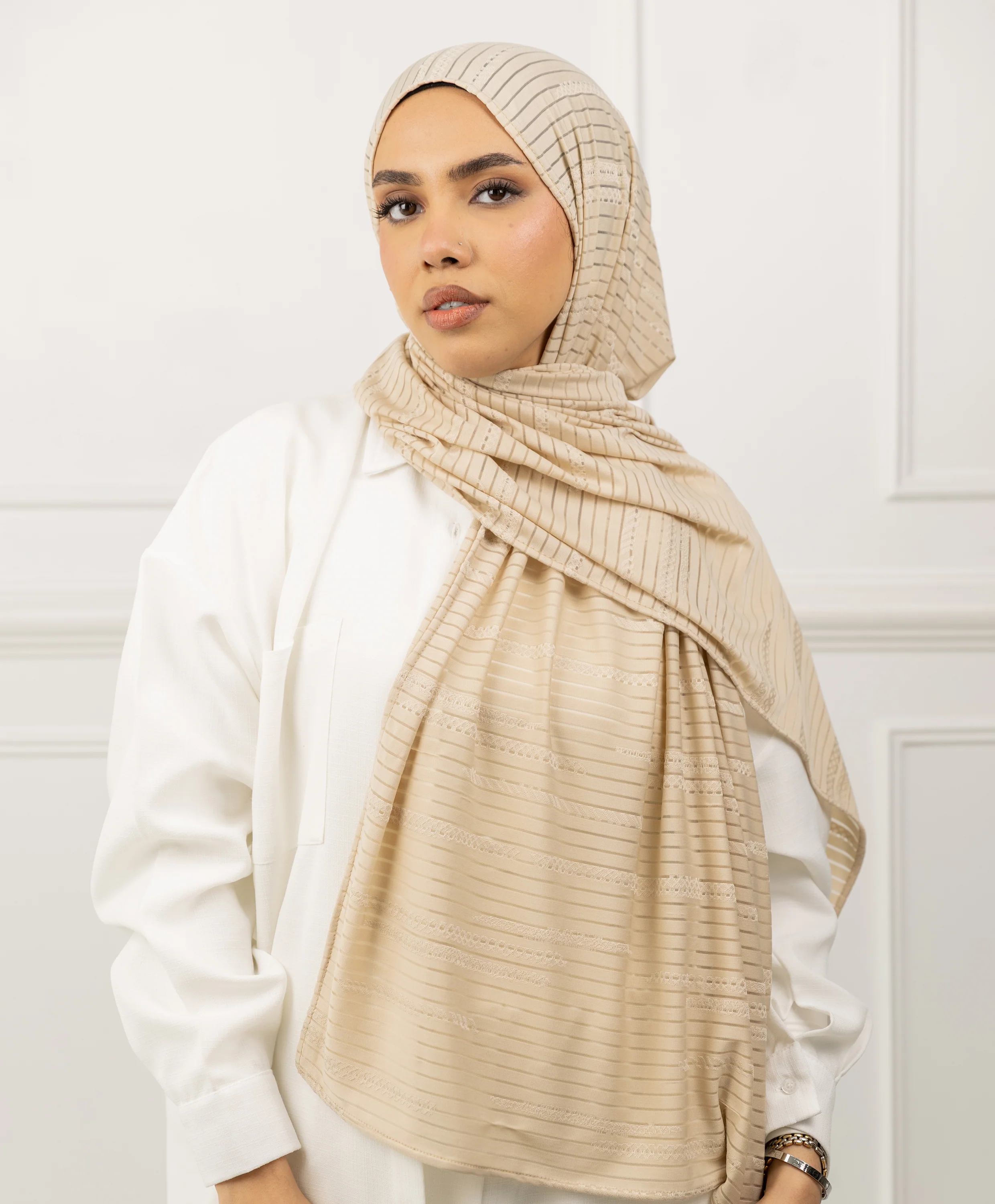 Embroidered Kuwaiti Lycra Scarf - Image 12
