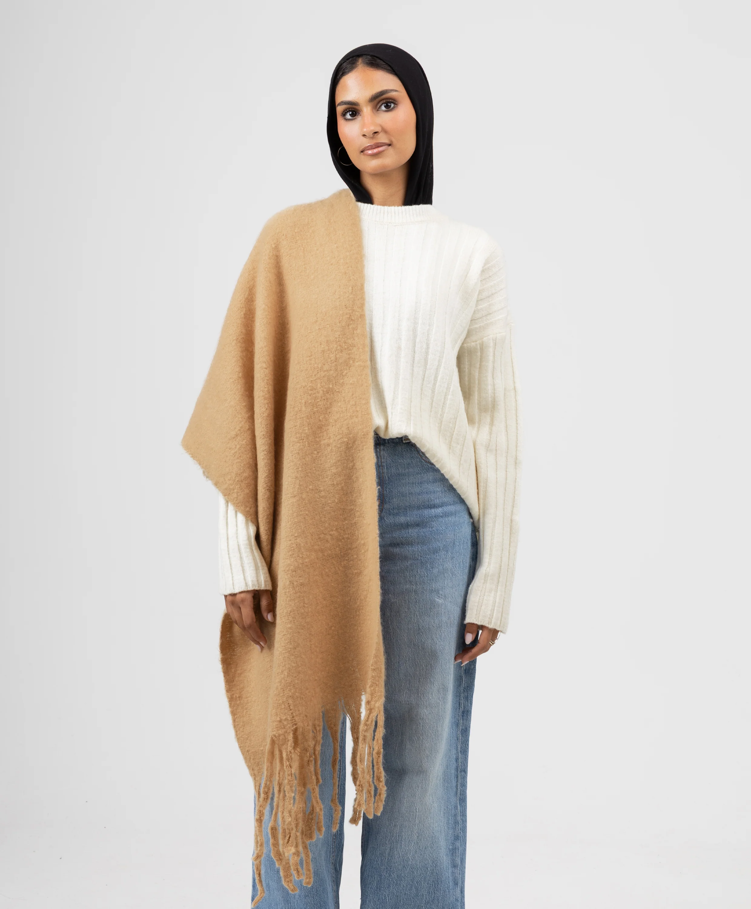 Essential Shawl - Image 12
