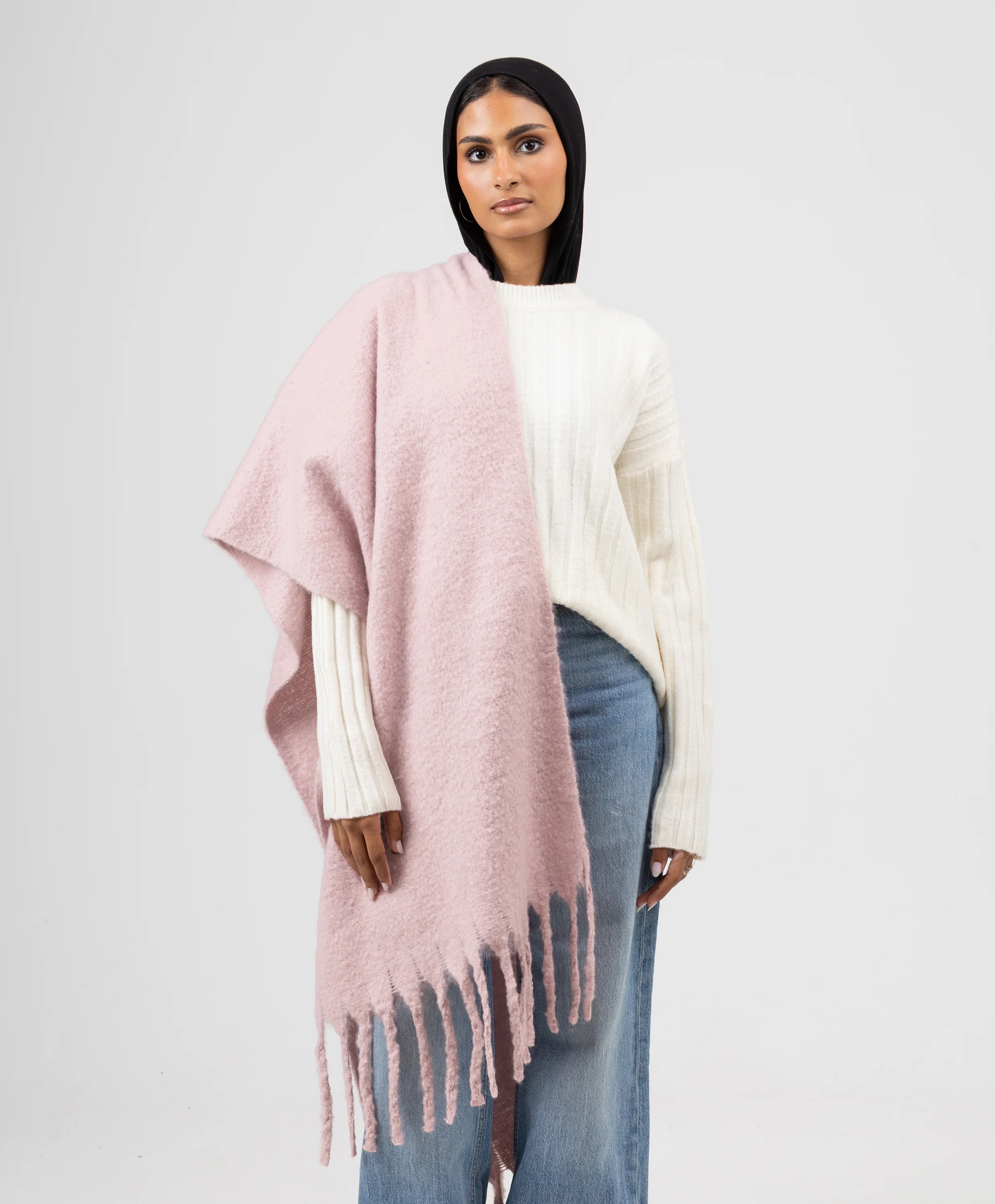 Essential Shawl - Image 15