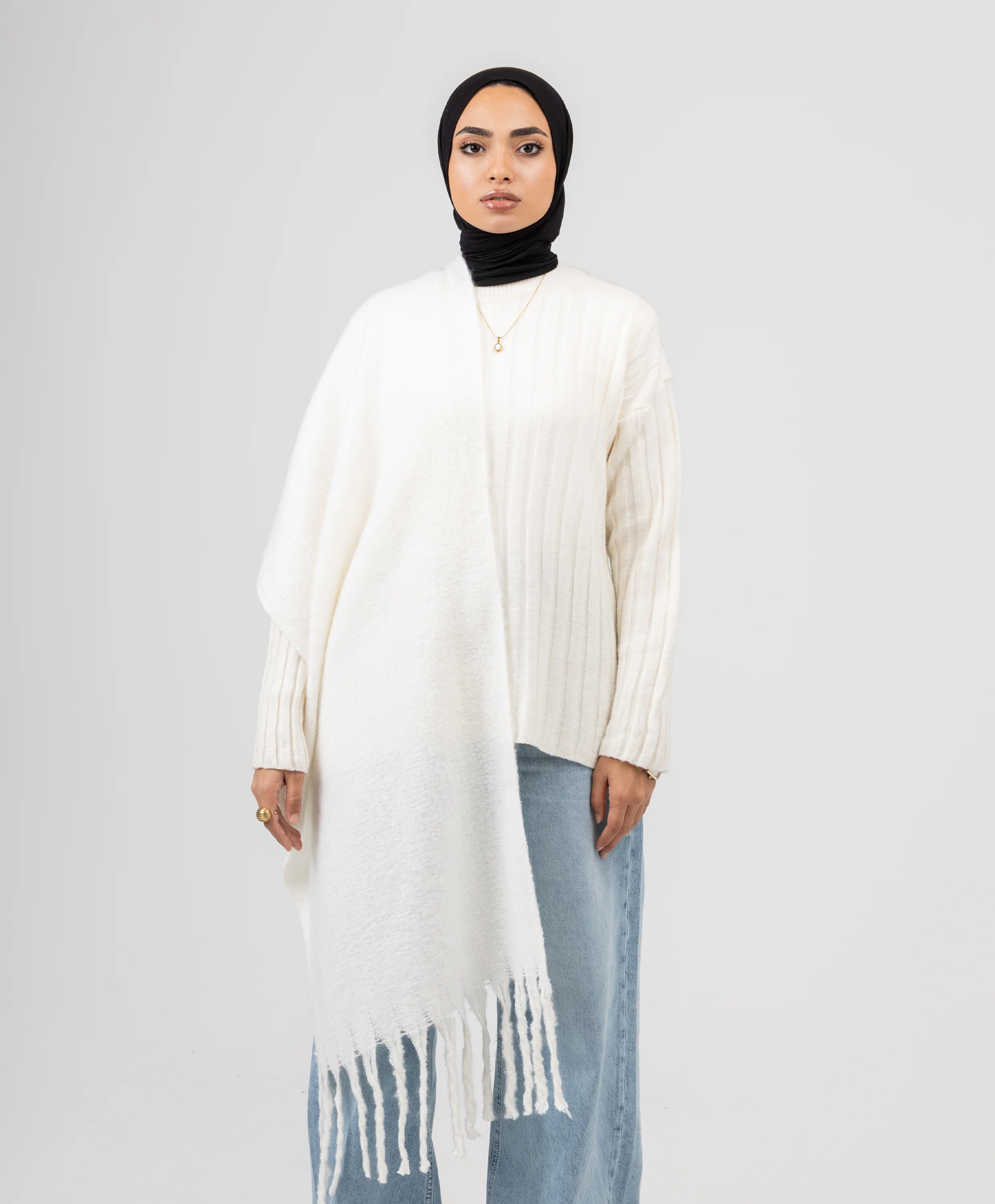 Essential Shawl-Offwhite