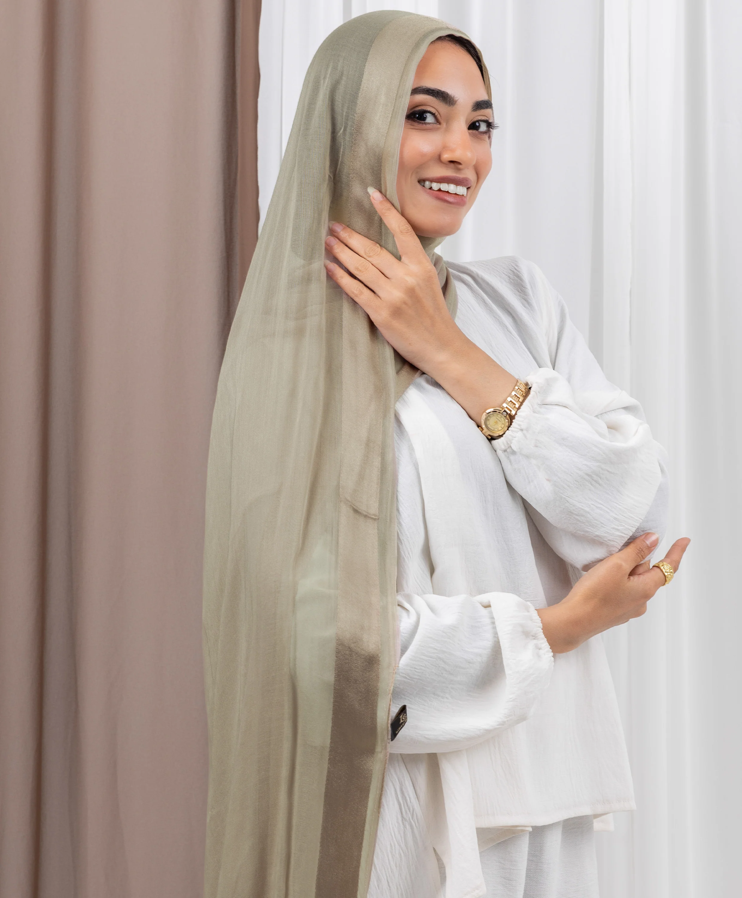 Everyday Linen Satin Scarf - Image 27