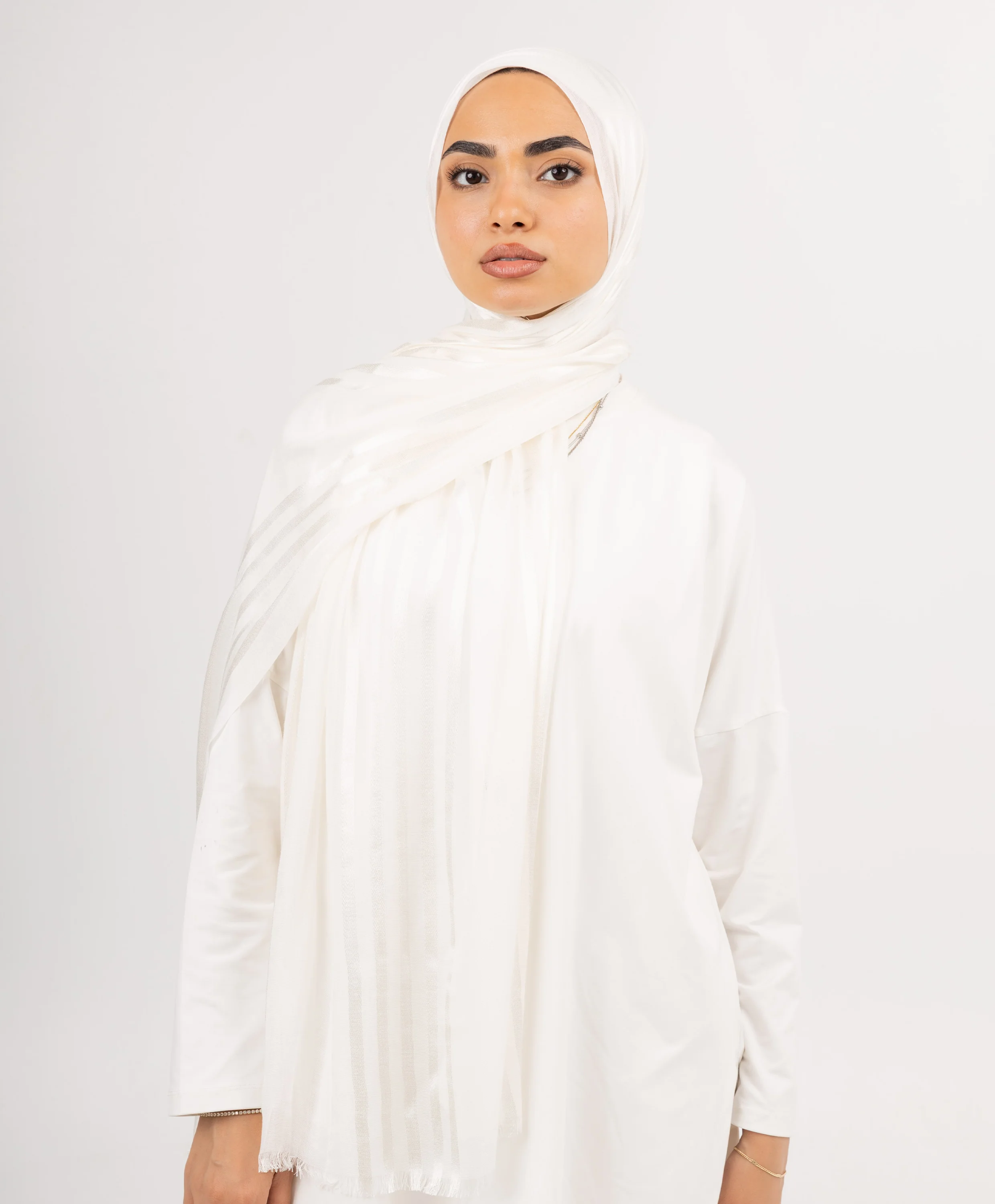 Fancy Linen Scarf - Image 3