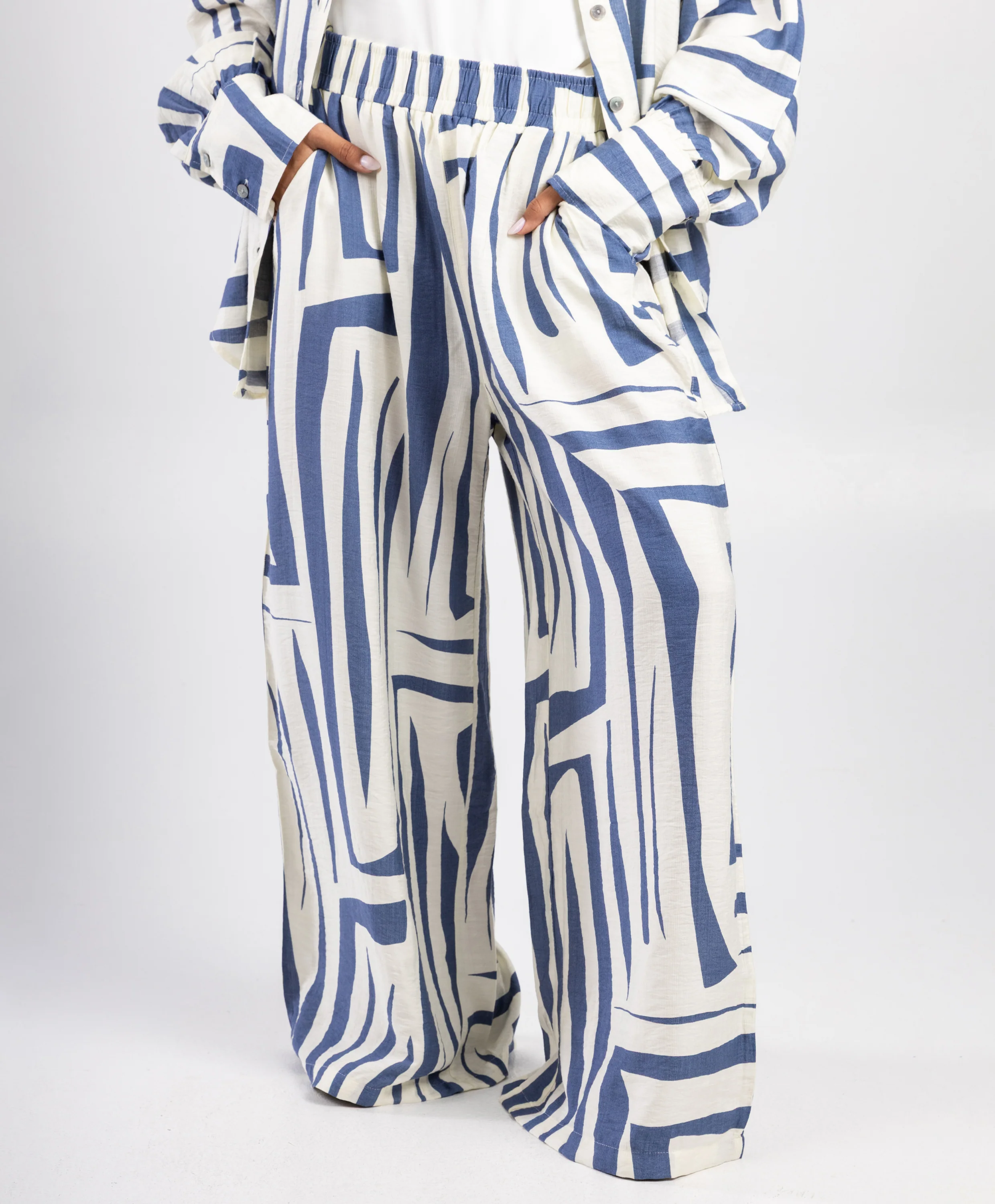Hexa Linen Set - Image 4