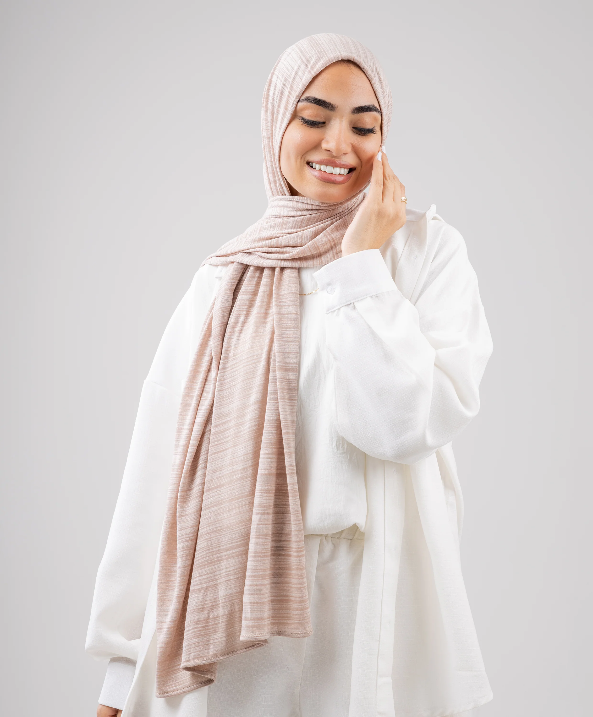 Janja Lycra Scarf - Image 6