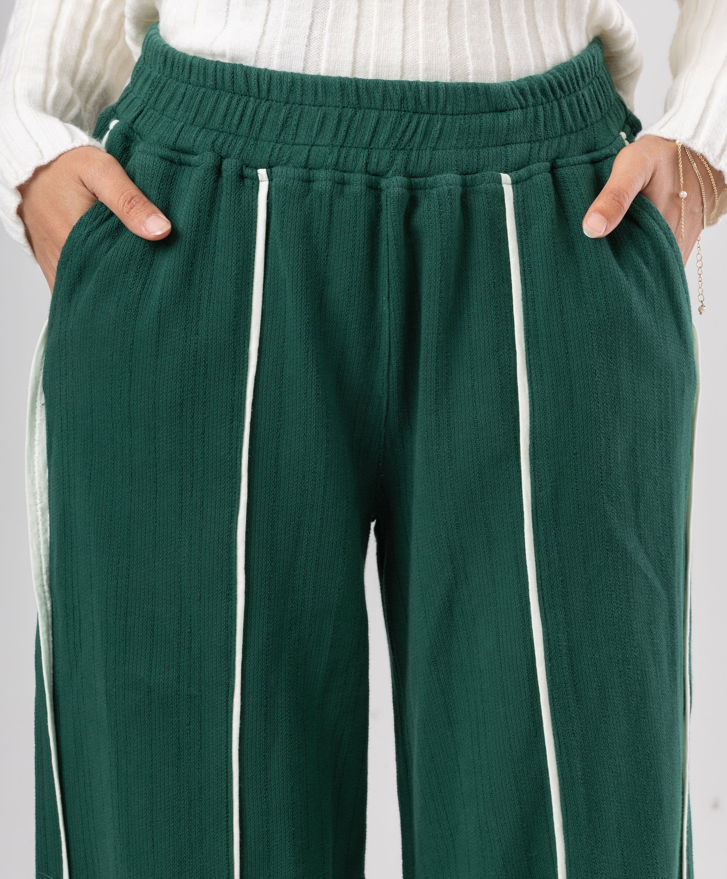 Line Flow Pants - Image 3