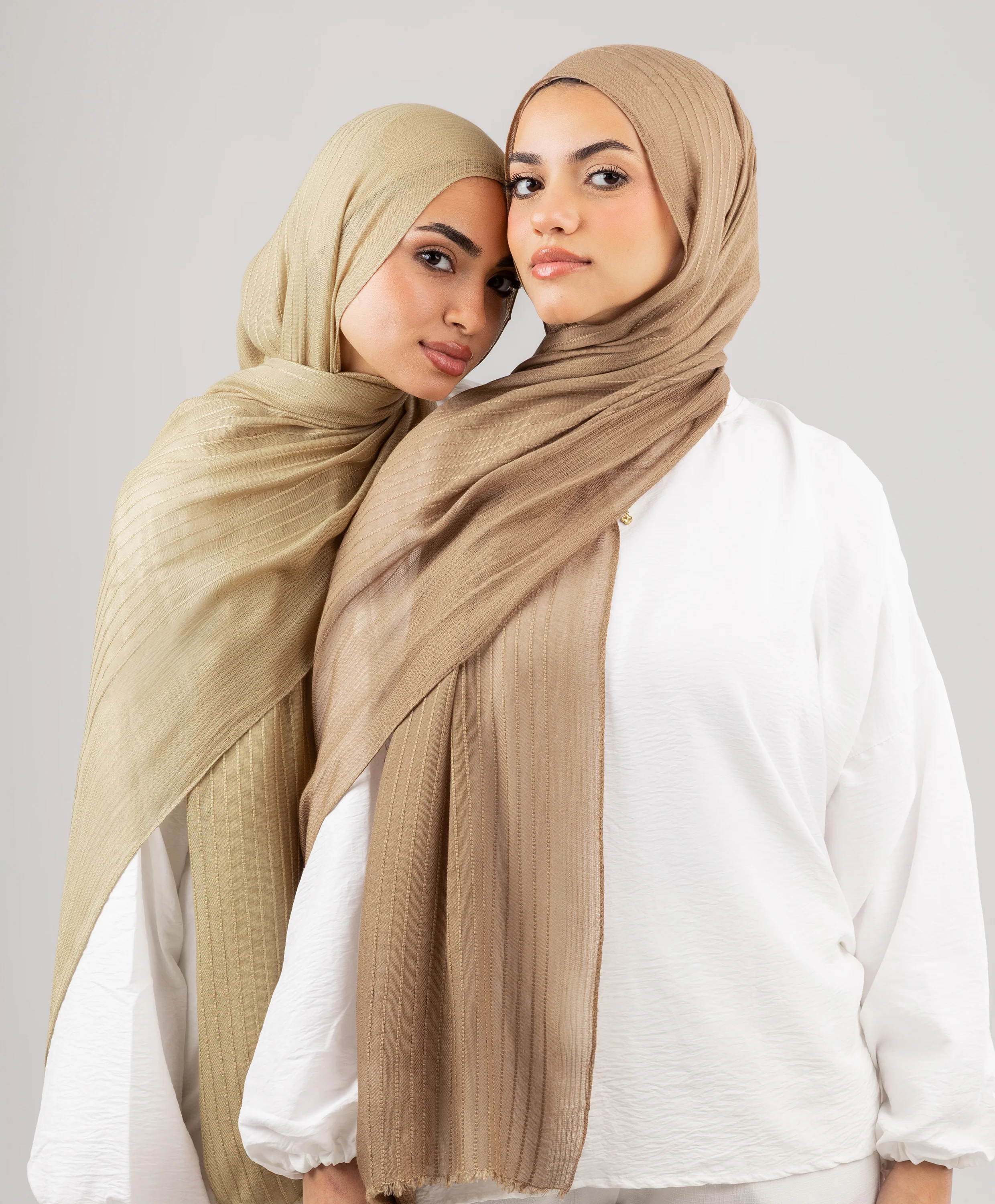 Linear Linen Scarf - Image 2