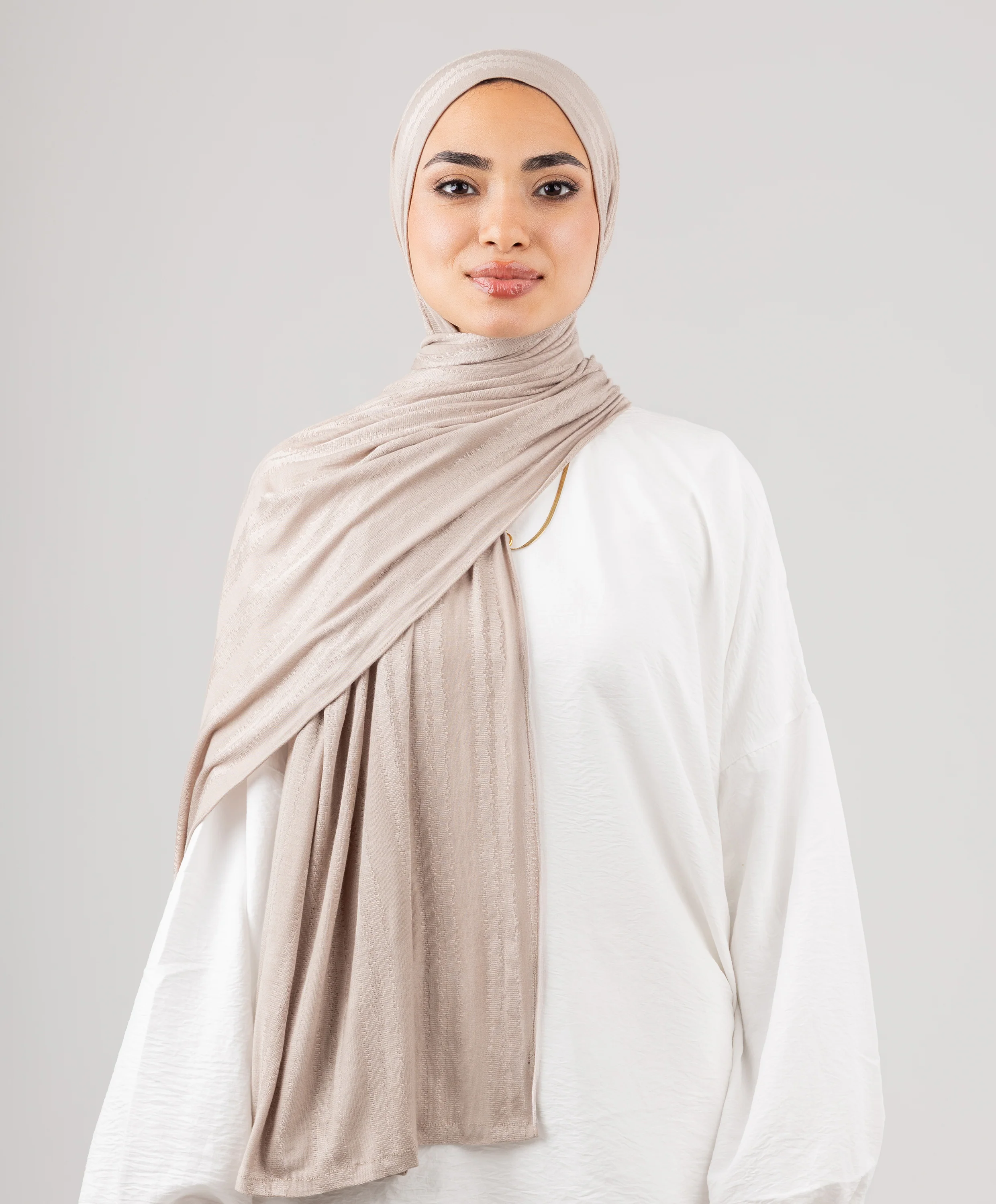 Mist Kuwaiti Scarf - Image 4