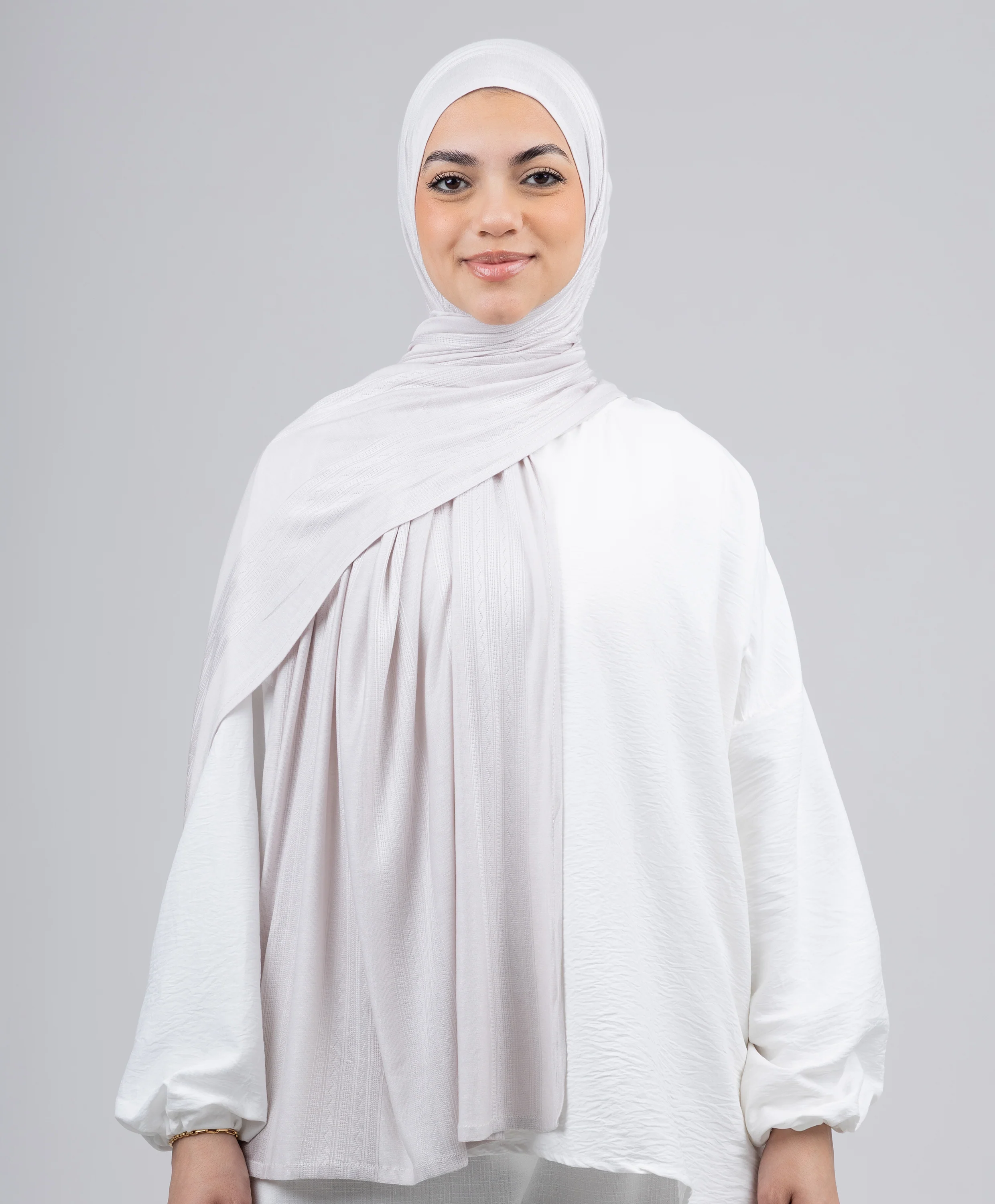 Streaked Kuwaiti Scarf - Image 2