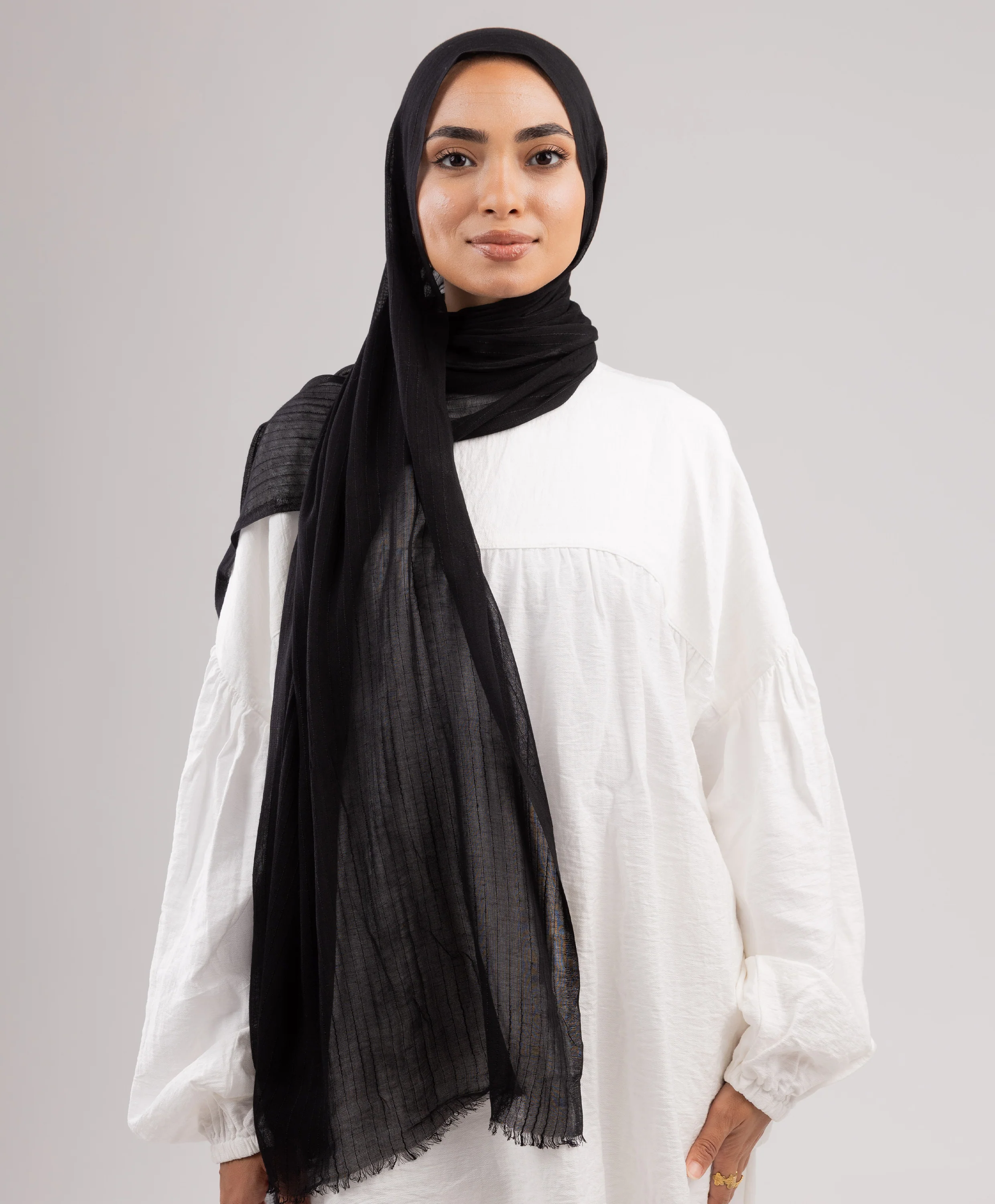 Stripy Linen Scarf - Image 4
