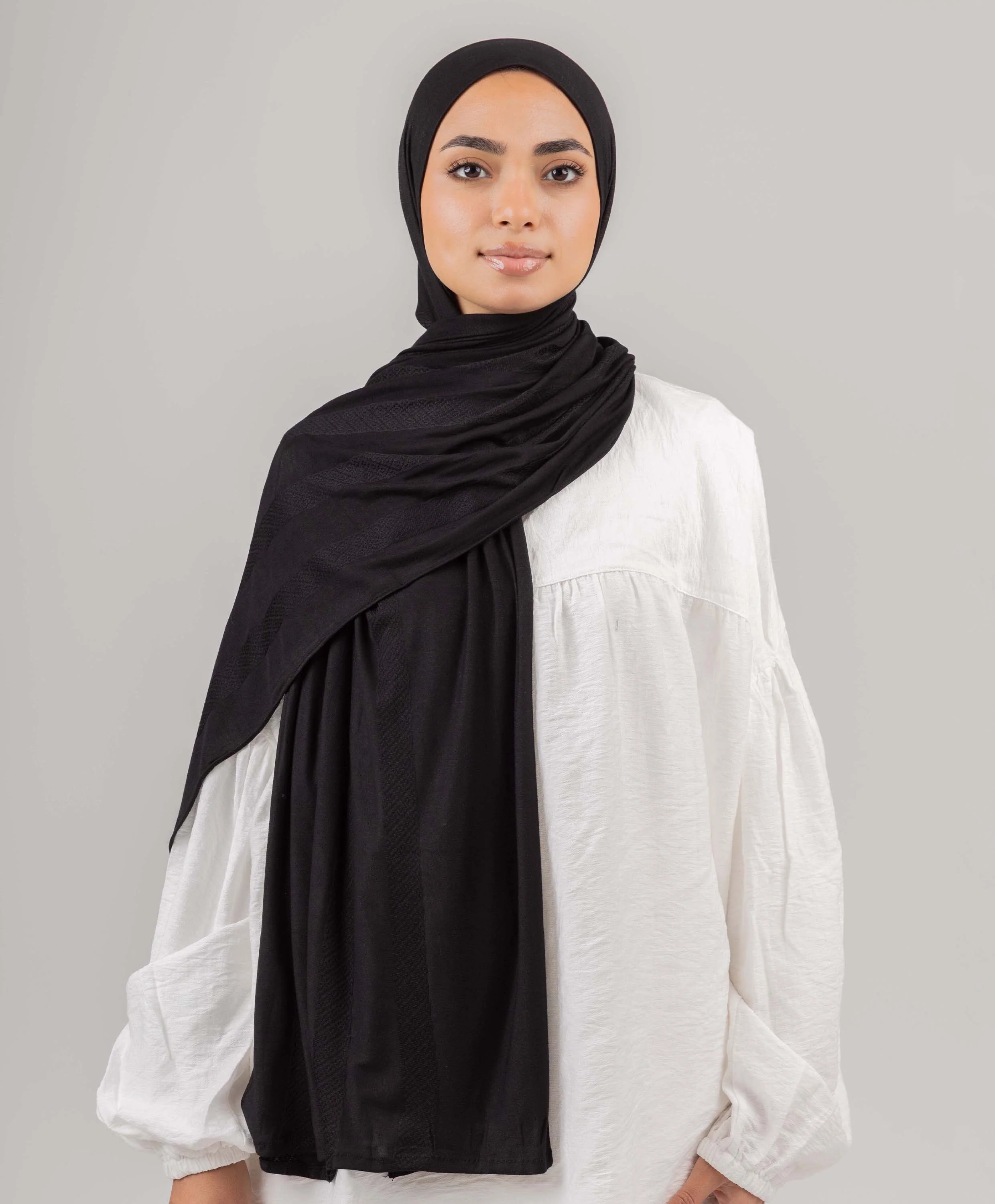 Woven Kuwaiti Scarf - Image 7